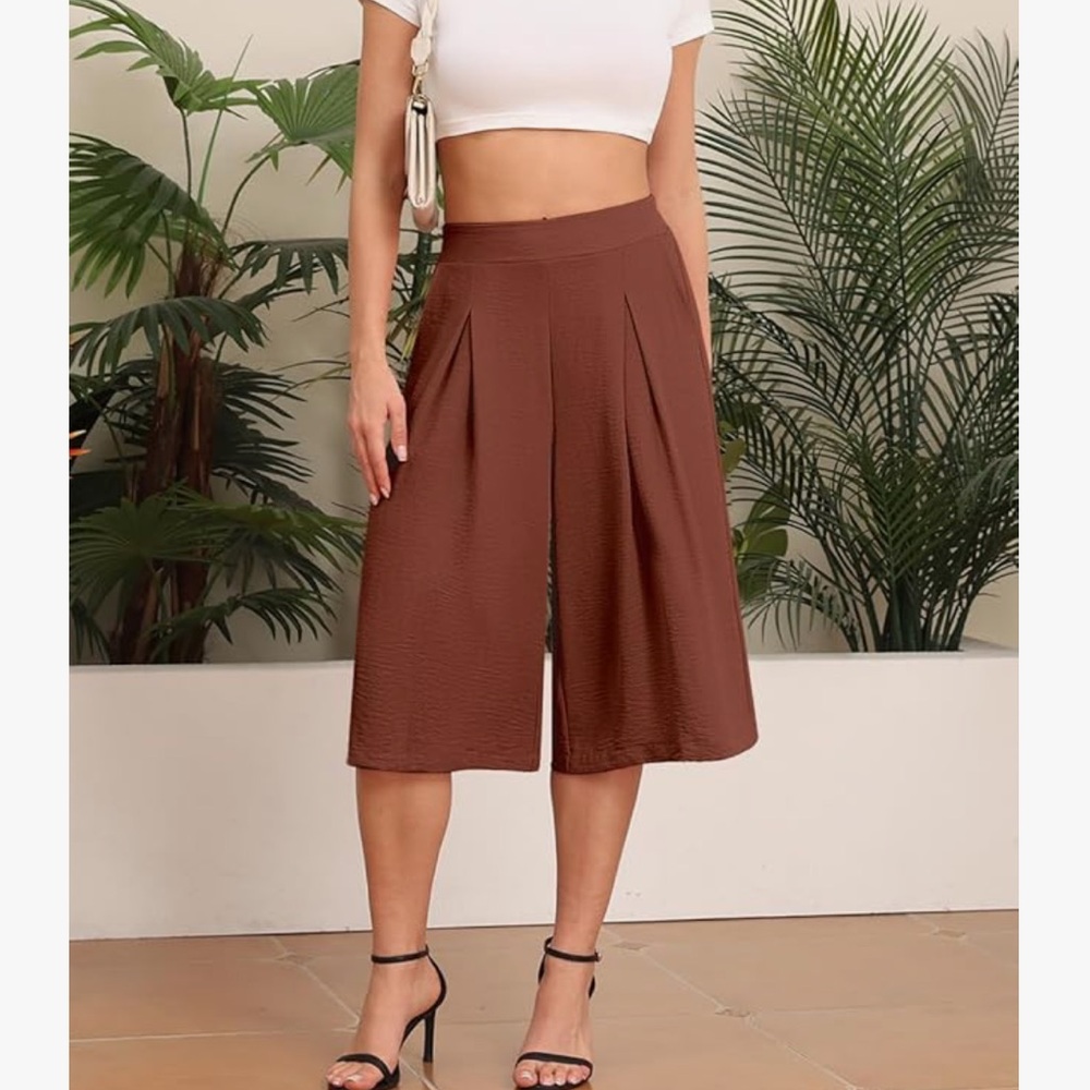 Diliuxing Rust gaucho pants, Size XL